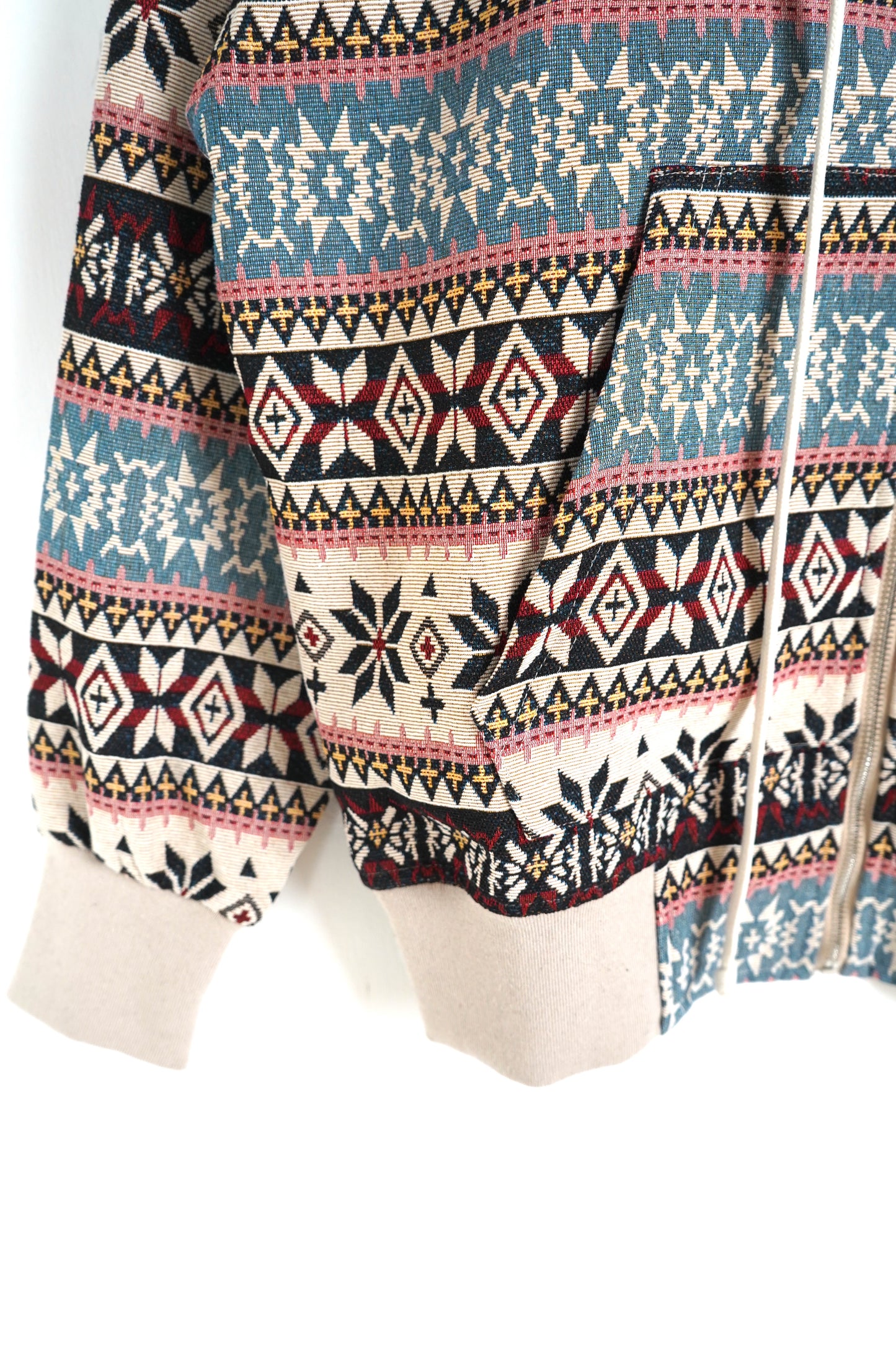 Hanorac Barbati Design Iarna – Model Colorat