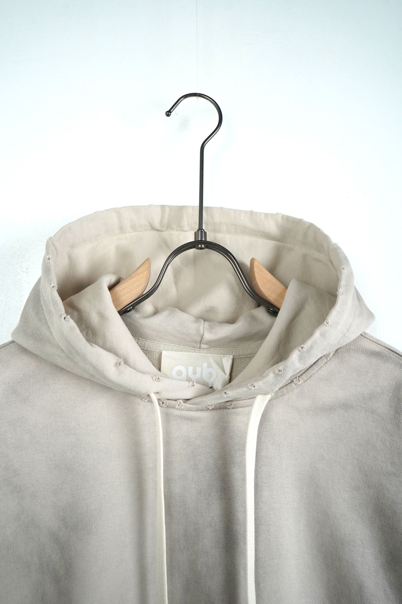 Hanorac Crem Barbati Look Uzat – Bumbac