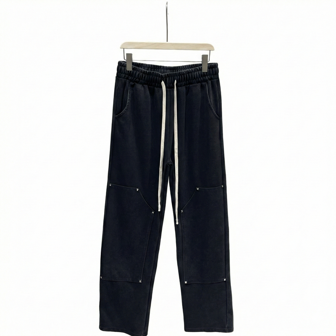 Pantaloni în stil italian pentru bărbați: croială și combinații