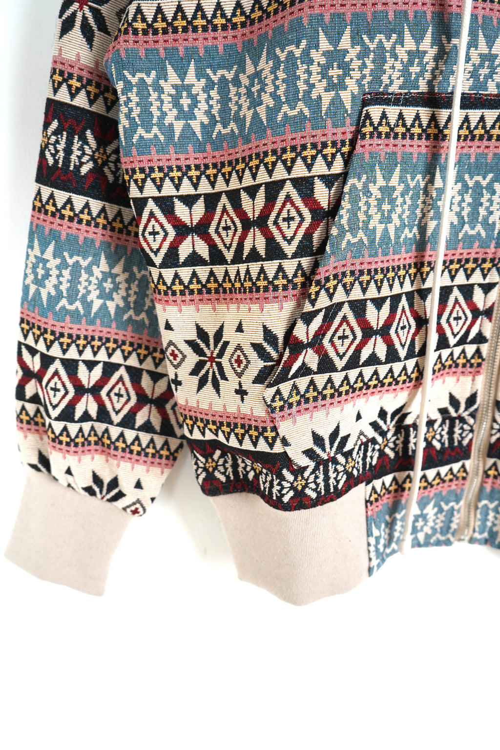 Hanorac Barbati Design Iarna – Model Colorat