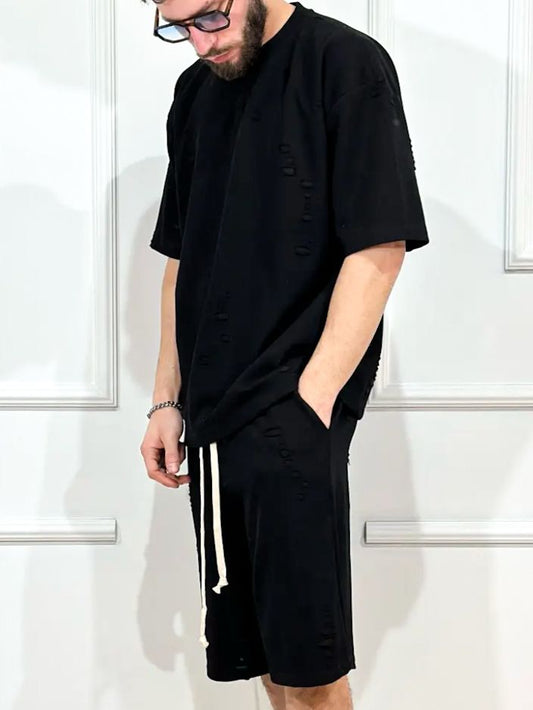 Set barbati casual – pantaloni scurti si tricou cu rupturi si siret lung