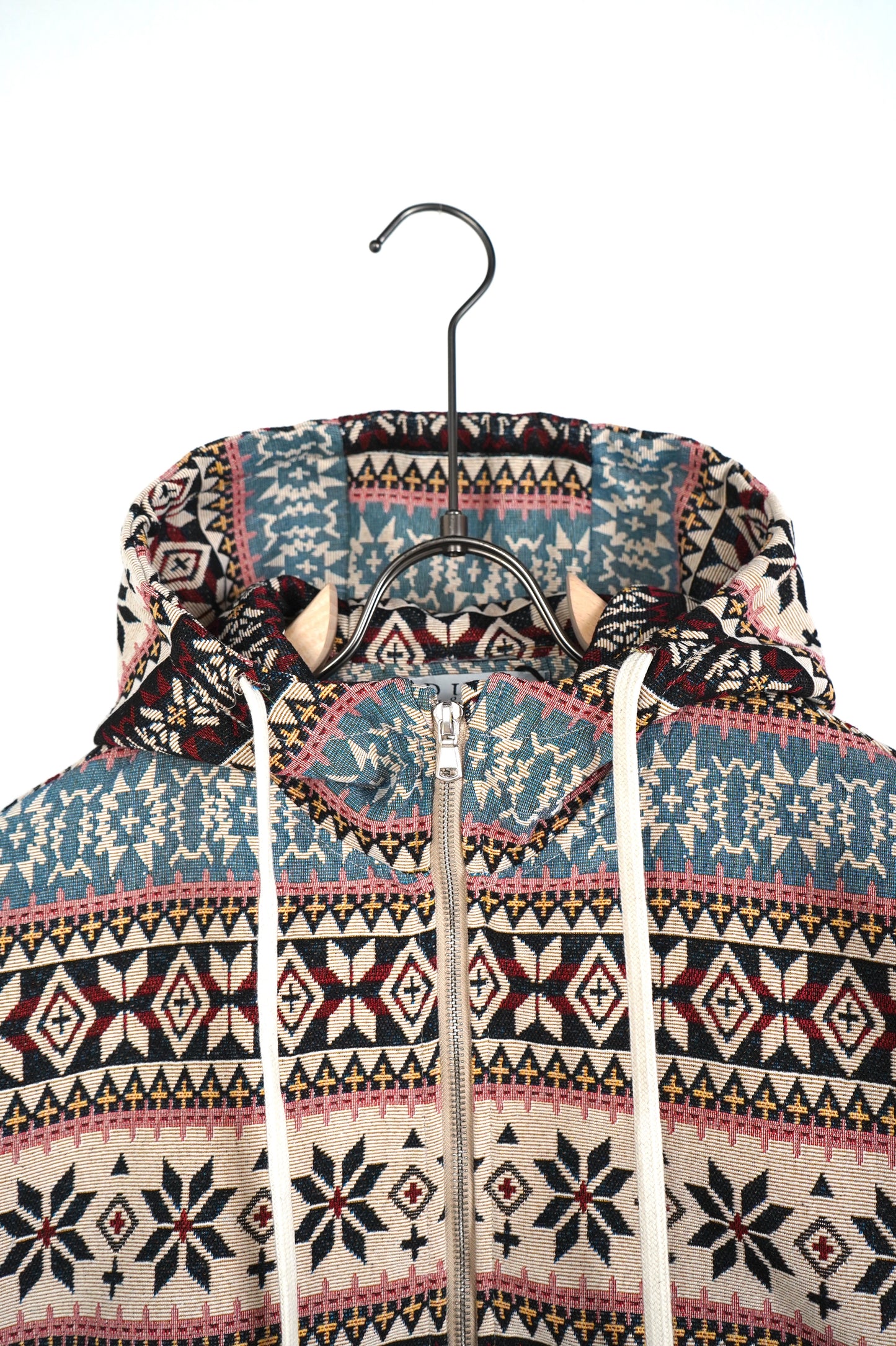 Hanorac Barbati Design Iarna – Model Colorat