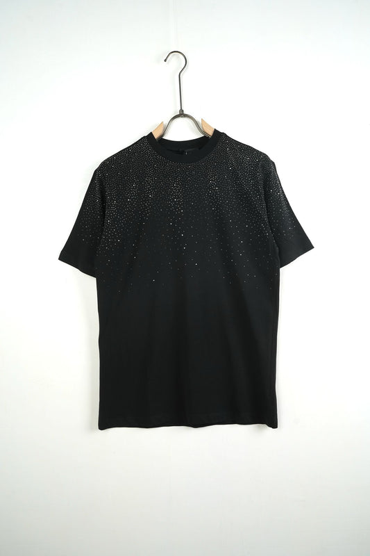 Tricou Negru cu Pietre pentru Bărbați – Stil Elegant, Casual & Modern