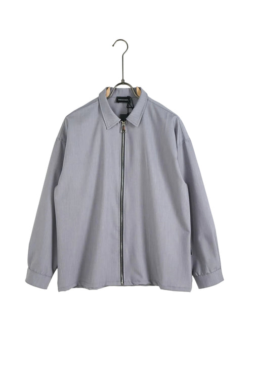 Bluză bărbați gri deschis cu fermoar metalic și guler înalt, model fără glugă pentru un look casual-elegant