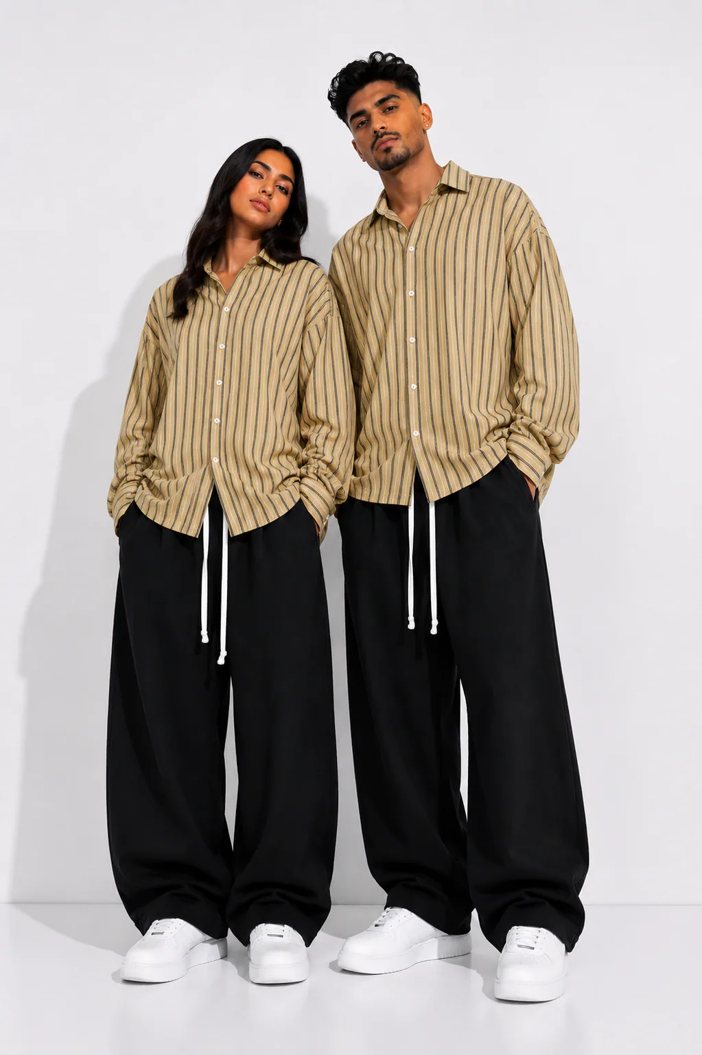 Cămașă oversized cu dungi verticale în nuanță mustar pentru outfituri smart casual