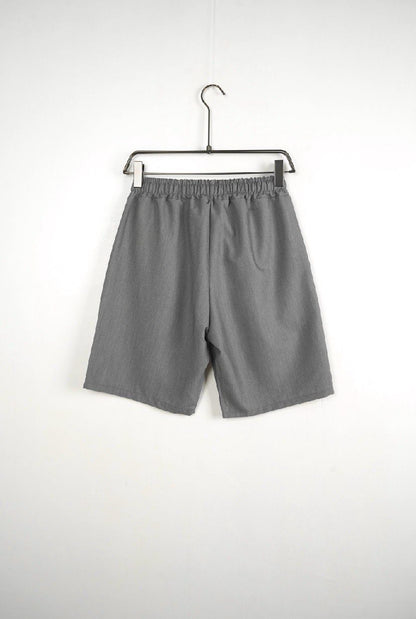 Pantaloni Scurți Bărbați Gri cu Șiret Lung – Stil Urban și Lejer de Vară