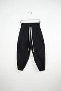 Pantaloni balloon fit negri pentru bărbați, 98% bumbac și 2% elastan, fabricați în Italia