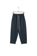 Pantaloni bărbați bleumarin croială largă cu șiret lung în talie, model casual
