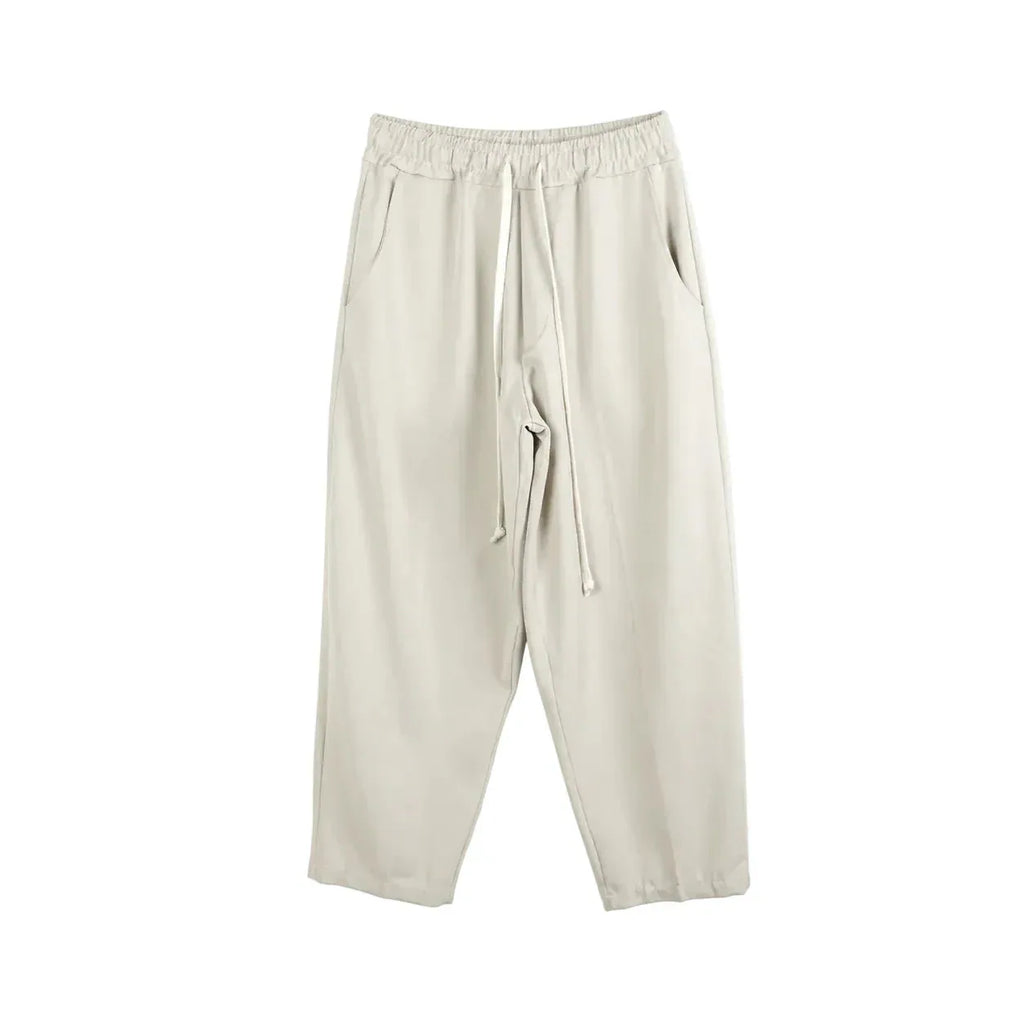 Pantaloni wide leg bej pentru bărbați, vedere frontală pe fundal alb
