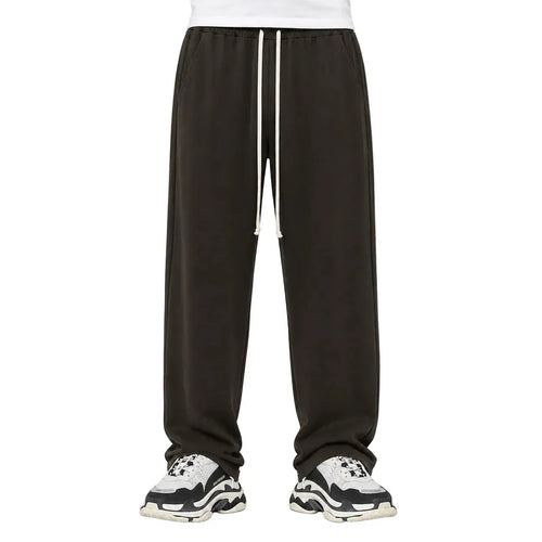 Pantaloni lungi wide leg maro pentru bărbați, purtați din față cu șnur alb
