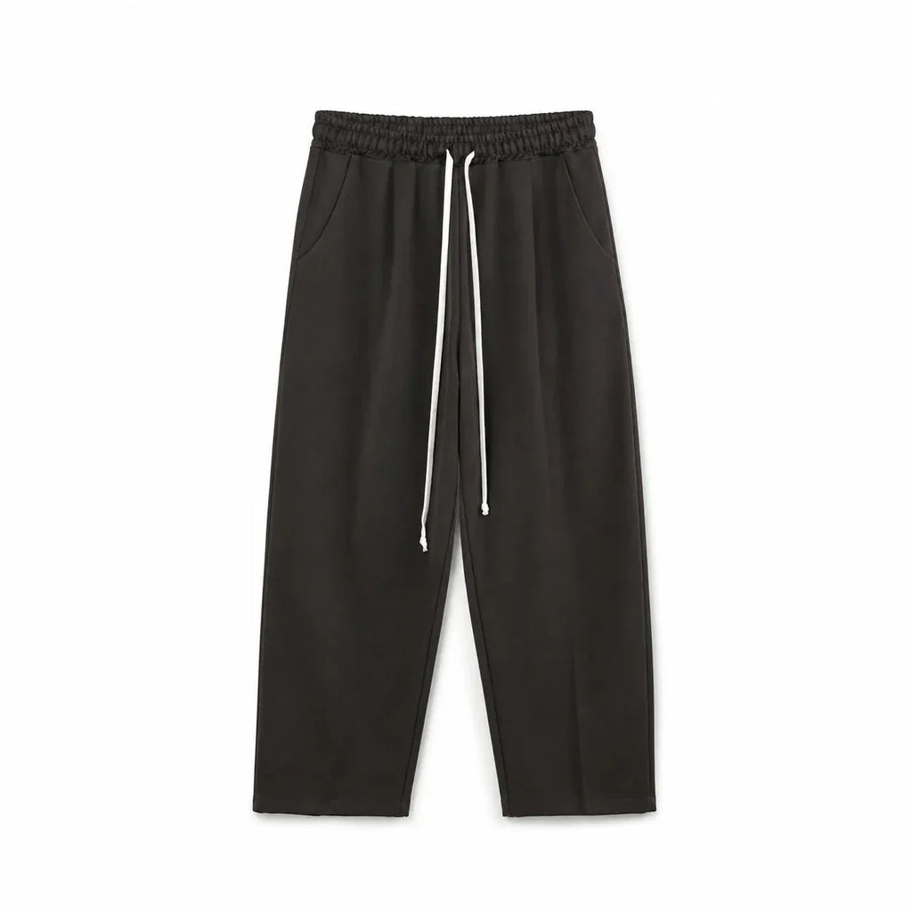 Pantaloni lungi maro pentru bărbați, vedere frontală cu șnur ajustabil și linie lejeră