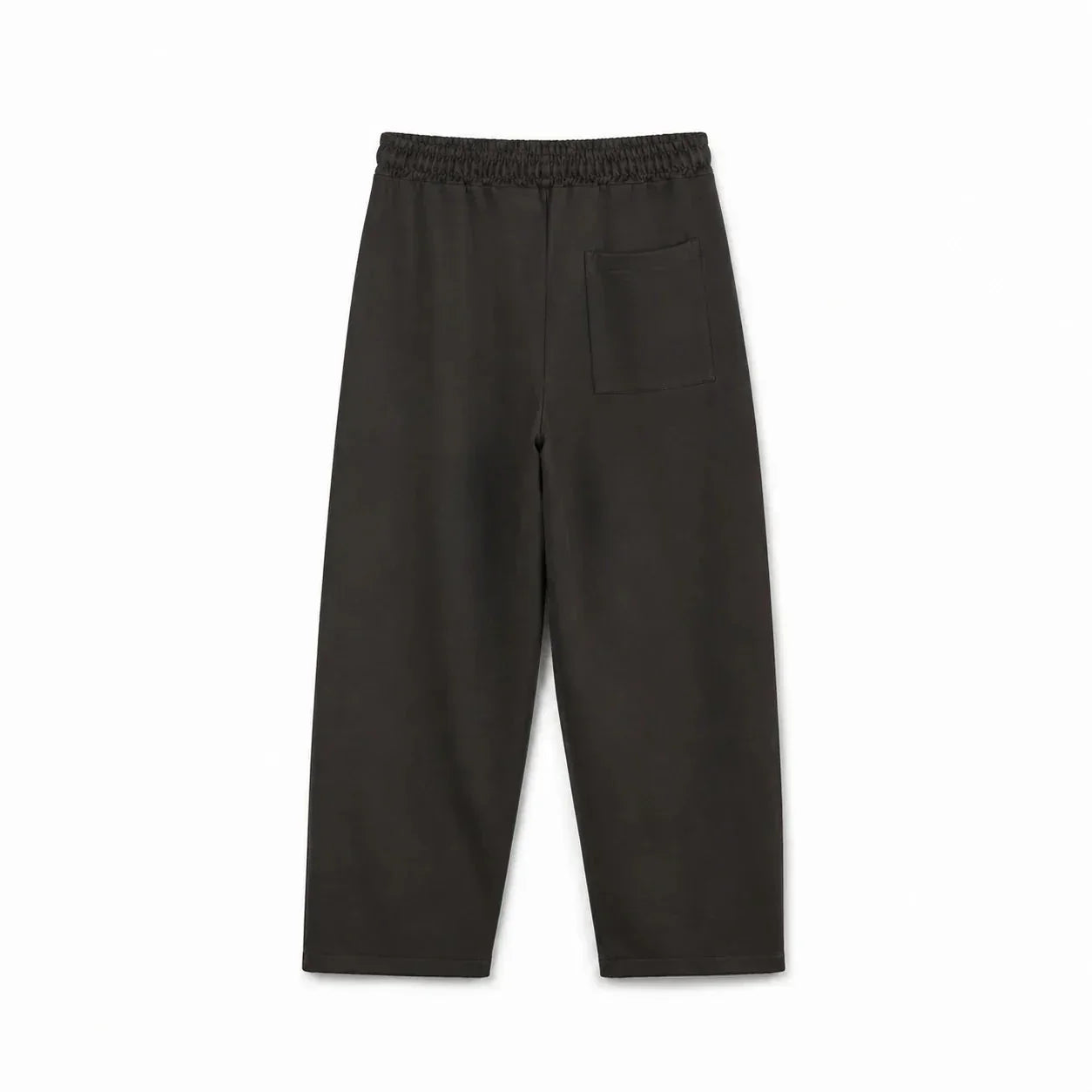 Pantaloni maro pentru bărbați văzuți din spate, cu buzunar aplicat și talie elastică