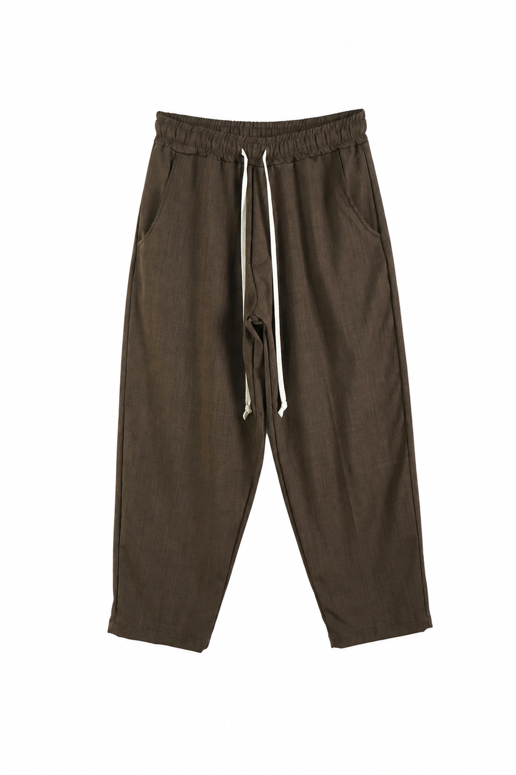 Pantaloni maro cu șiret lung și croială relaxată pentru outfituri casual moderne și confortabile.