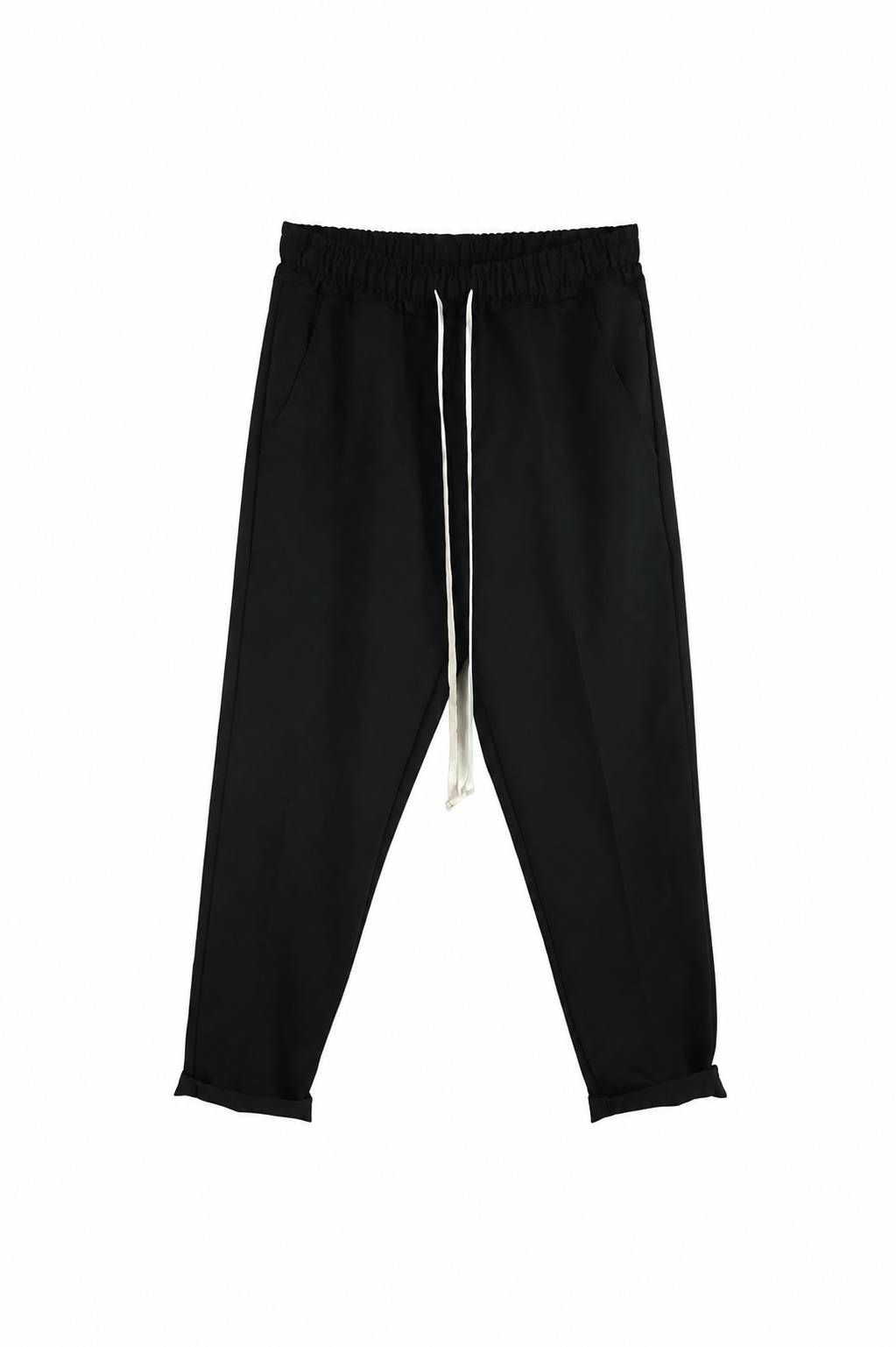 Pantaloni negri slim cu șiret lung și talie elastică, perfecți pentru outfituri casual moderne și confortabile.