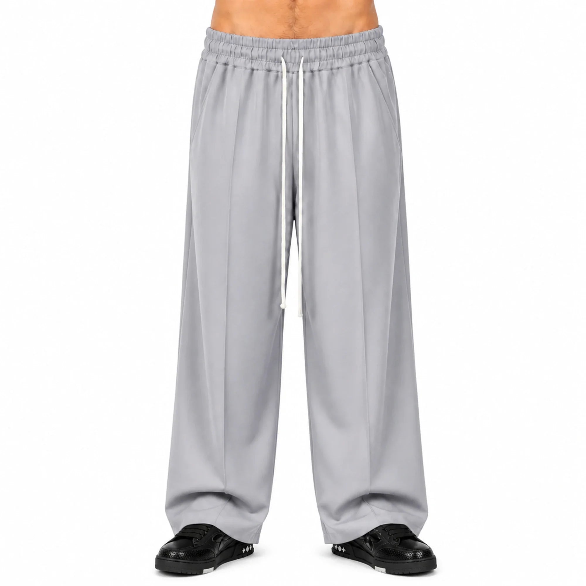 Pantaloni wide leg bărbați gri deschis, purtați de model, vedere frontală