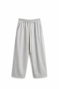 Pantaloni wide leg gri oversized pentru bărbați cu șnur lung alb, fit larg streetwear premium, stil minimalist luxury