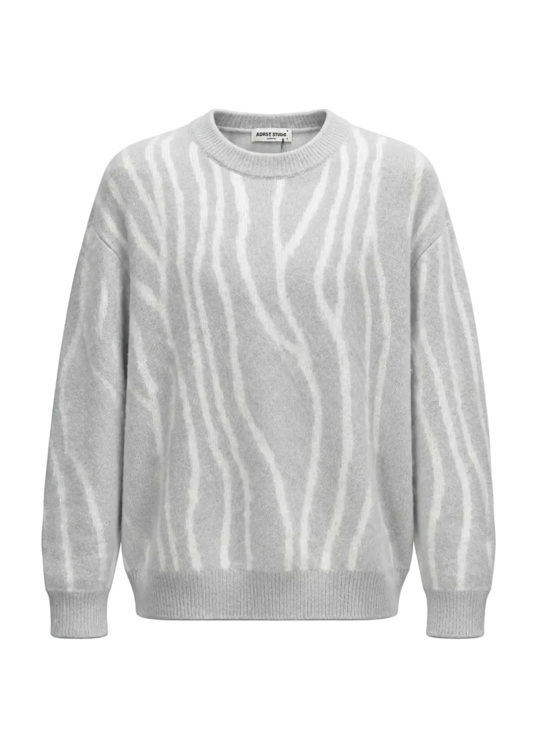 Pulover oversized alb cu dungi gri și textură premium tricotată, fotografiat în studio pe fundal alb, stil luxury streetwear
