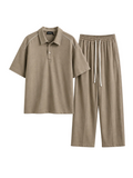 Set casual format din tricou polo și pantaloni maro deschis fango, material rezistent și design modern