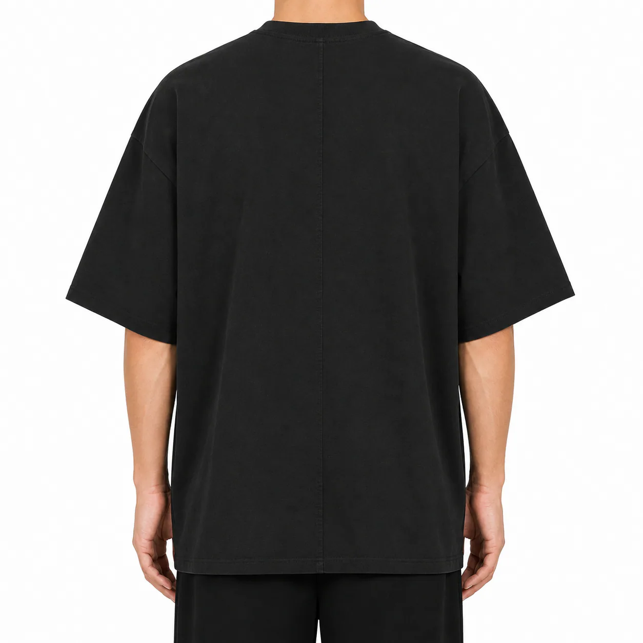 Tricou negru din bumbac cu croială lejeră și cusătură centrală pe spate