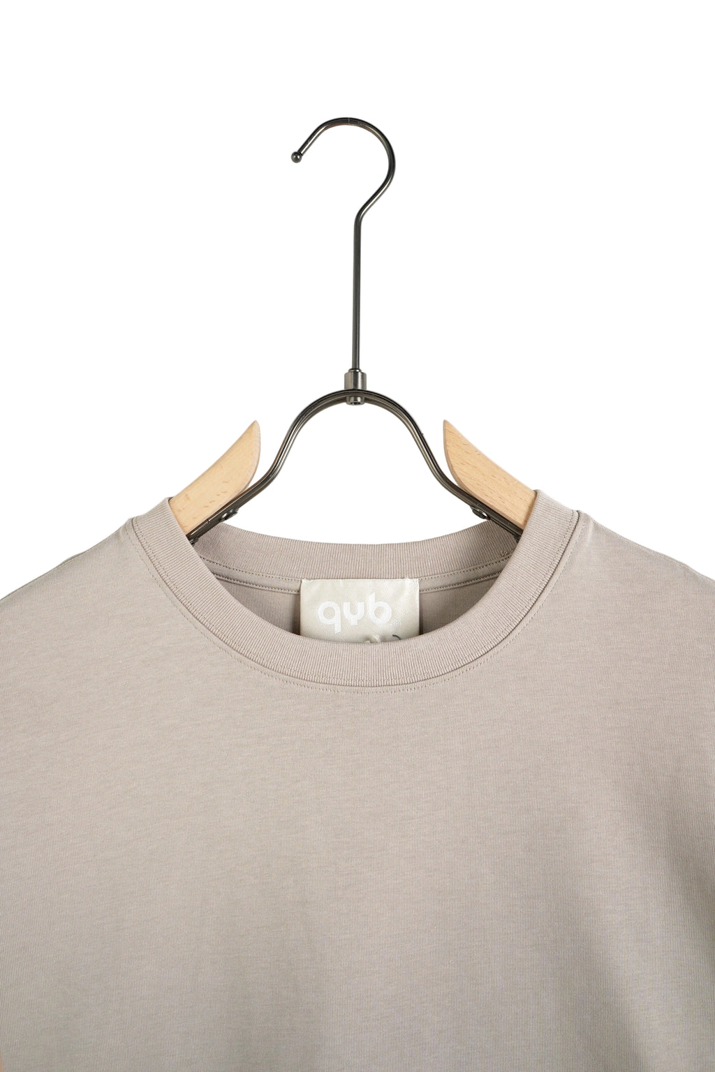 Tricou casual nuanță caisă (apricot) din bumbac 100%, disponibil în mărimile S, M, L și XL