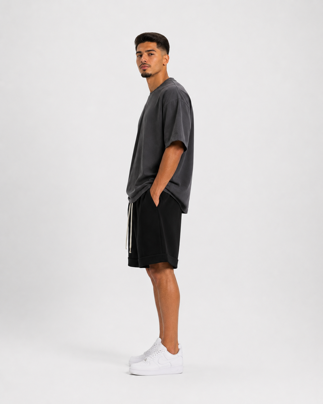 Tricou unisex charcoal cu detalii distressed și fit oversized streetwear