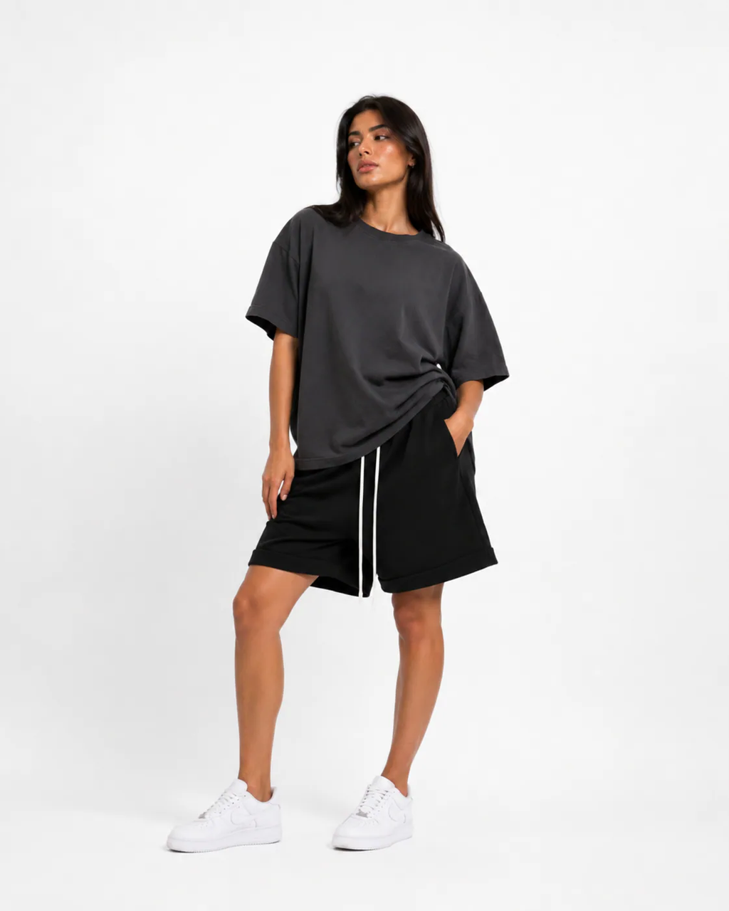 Tricou gri închis unisex cu rupturi decorative și material heavyweight premium