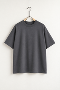 Tricou Gri inchis Unisex - Bumbac 100%, Guler la Bază – fotografie produs pe umeraș