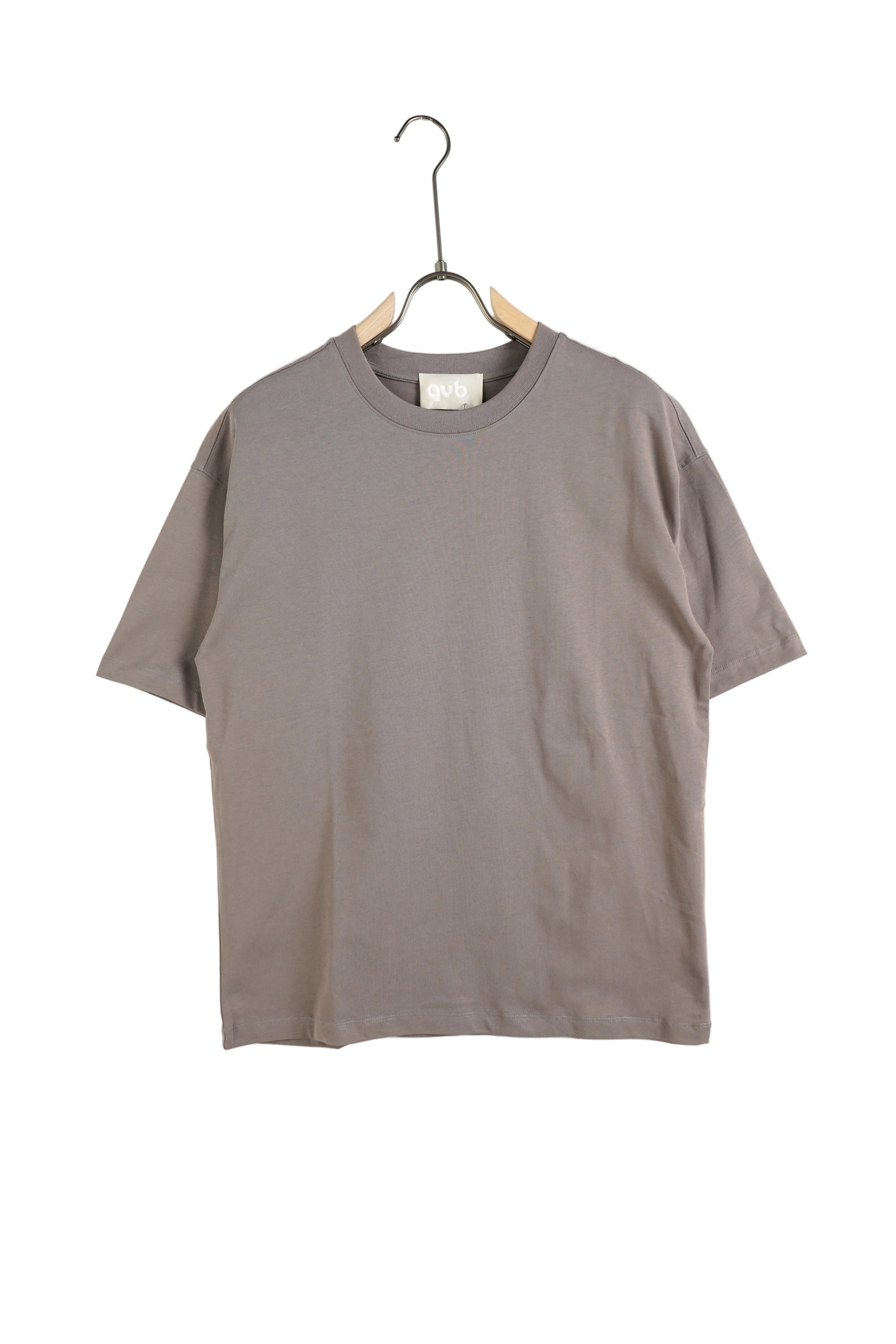 Tricou unisex khaki din bumbac 100%, croială versatilă și confortabilă, ideal pentru ținute casual sau streetwear.